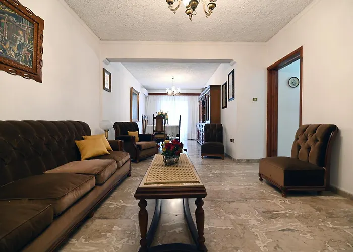 Апартаменты Antonias